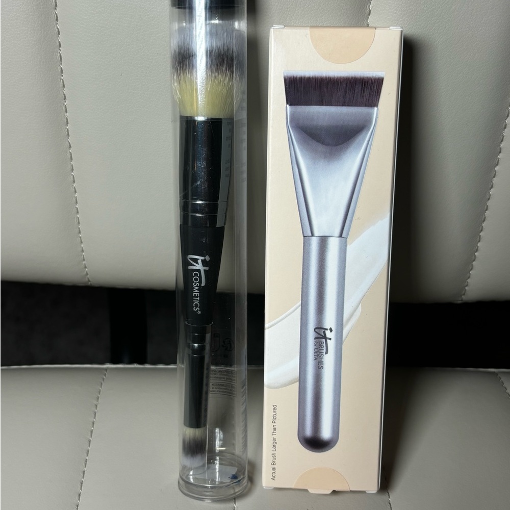 IT Cosmetics Makeup Brushes